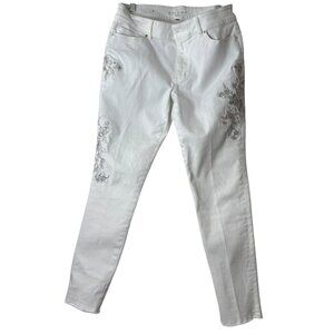 White House | Black Market The Skinny Crop Curvy Embroidered White Jean.…